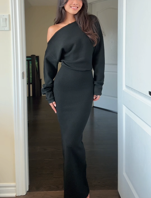 halve shoulder Dress