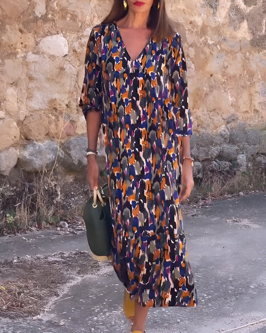 V-hals jurk met retroprint