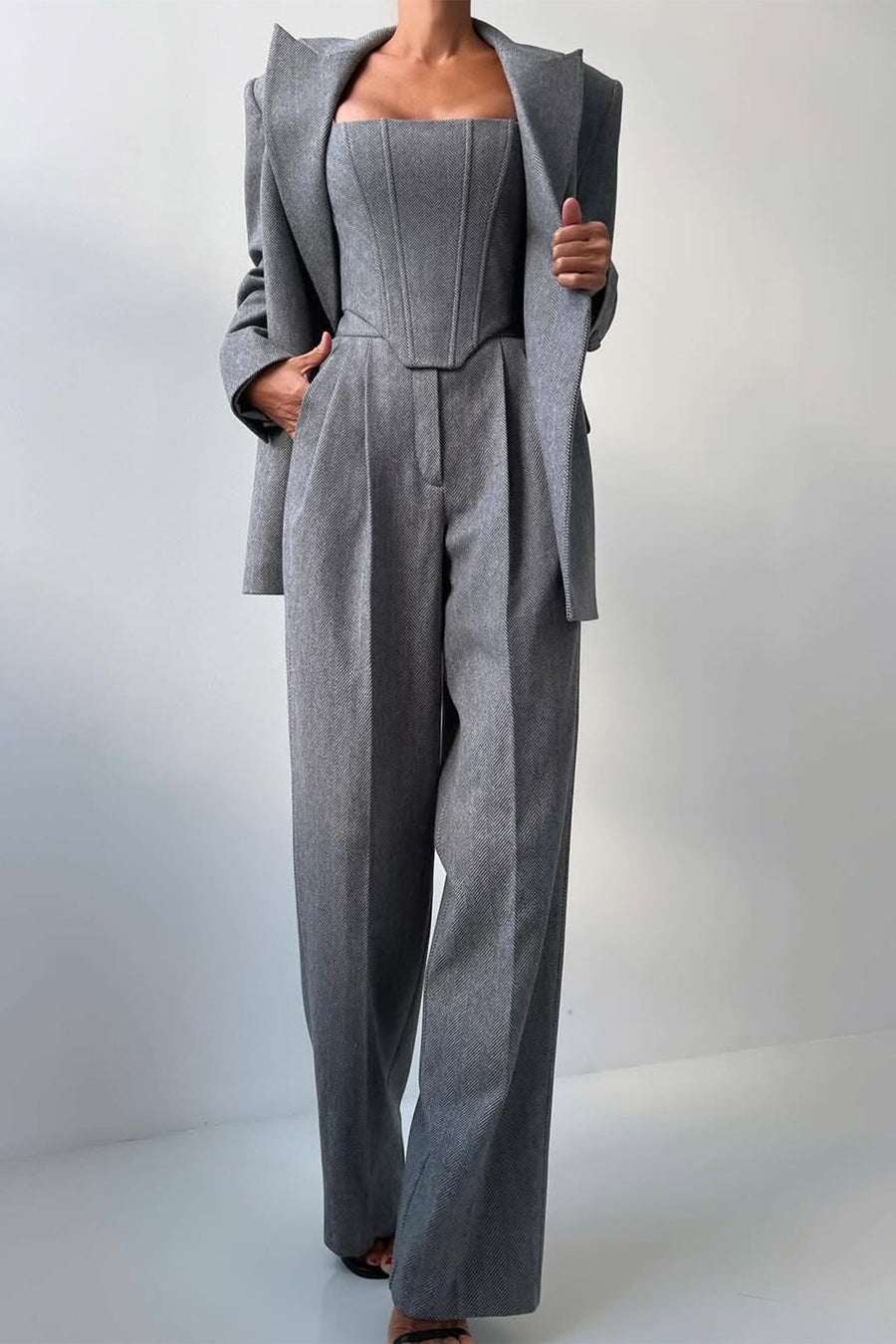 Figen - Driedelige set met dubbelkruisende blazer
