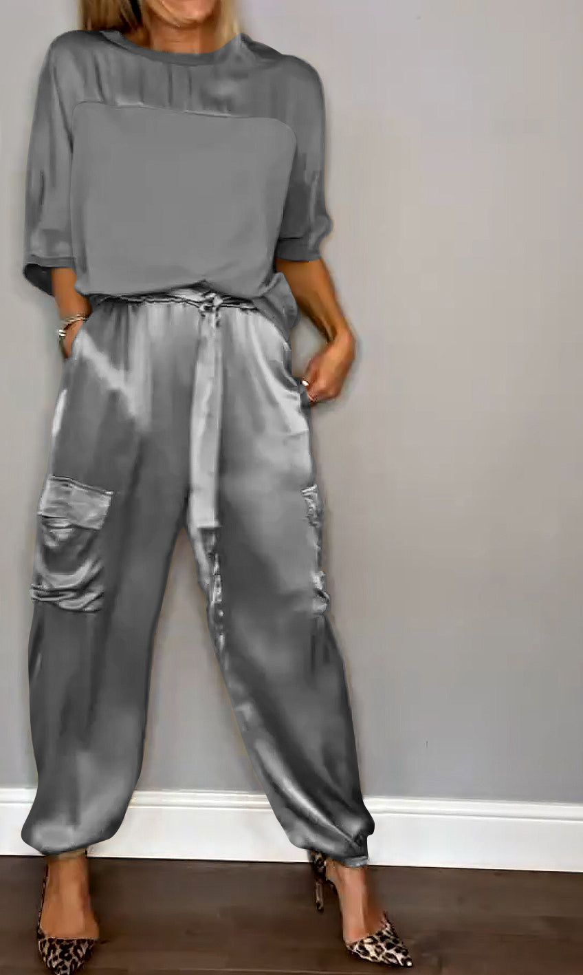 Emmy - Stijlvolle casual satijnen set